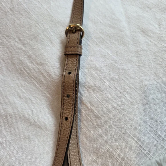 Gucci Soho Disco Crossbody Bag - Picture 15 of 15